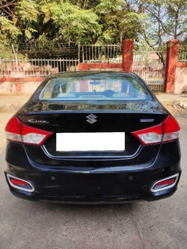 https://images10.gaadi.com/usedcar_image/4277425/original/bc7e3ae0a2ab956d919d3d69078423e3.jpg?imwidth=6401