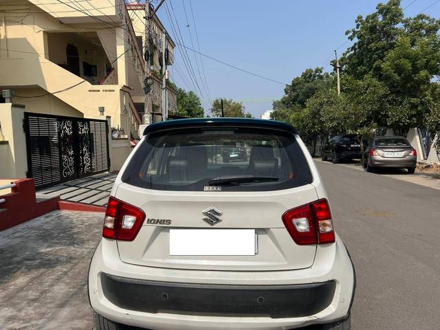 https://images10.gaadi.com/usedcar_image/4277604/original/processed_2309f41233a91b0764e32cde213a1cf2.jpg?imwidth=6402