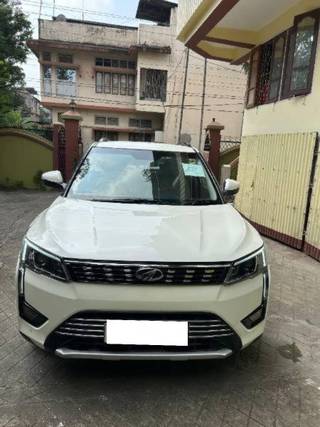 Mahindra XUV300 Mahindra XUV300 W8 Option BSVI