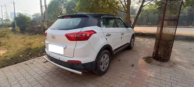 https://images10.gaadi.com/usedcar_image/4277713/original/processed_cda31702-5cd5-4f80-83fe-f19ca1e1ea5c.jpg?imwidth=6400