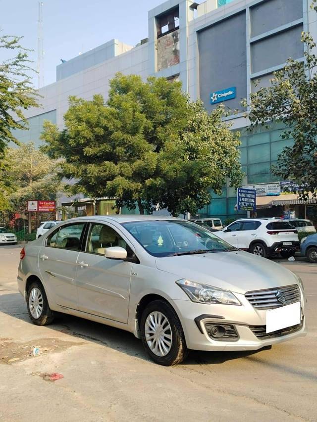 https://images10.gaadi.com/usedcar_image/4277715/original/processed_380a0bae6fe48f0c03c12f1381449e97.jpeg?imwidth=6400