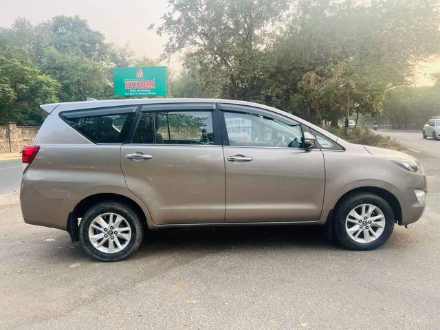 https://images10.gaadi.com/usedcar_image/4277820/original/processed_fcd70431bcf9a477cc183d2943561e18.jpg?imwidth=6401