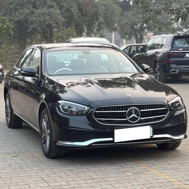 https://images10.gaadi.com/usedcar_image/4277953/original/processed_fd608b5621363a64afef3a0c9f4042ba.jpg?imwidth=6400