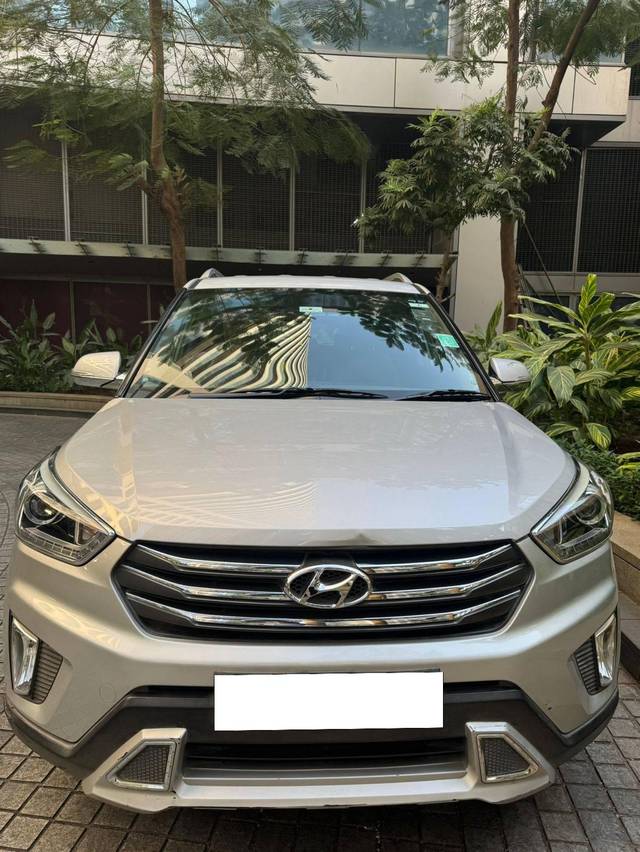 https://images10.gaadi.com/usedcar_image/4277970/original/processed_4eef0f9d179348c7fd671aac85605716.jpeg?imwidth=6402