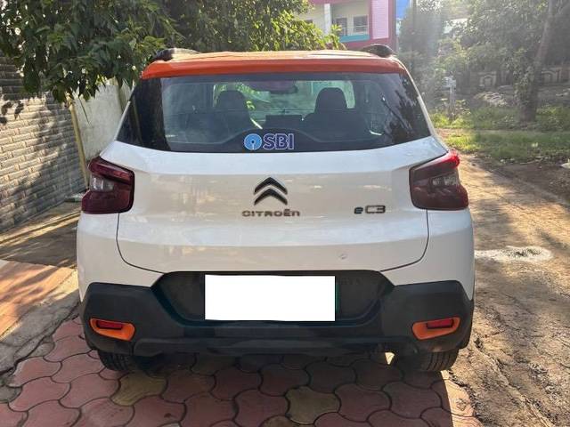 https://images10.gaadi.com/usedcar_image/4278219/original/processed_694aa0de-da52-430e-9043-26ea7d6670f2.jpeg?imwidth=6402