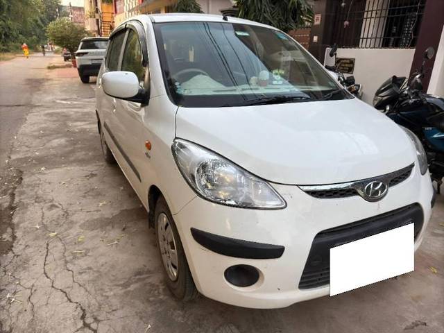 https://images10.gaadi.com/usedcar_image/4278290/original/processed_50c27329-c2bc-4797-9b21-c032ae04d567.jpg?imwidth=6400