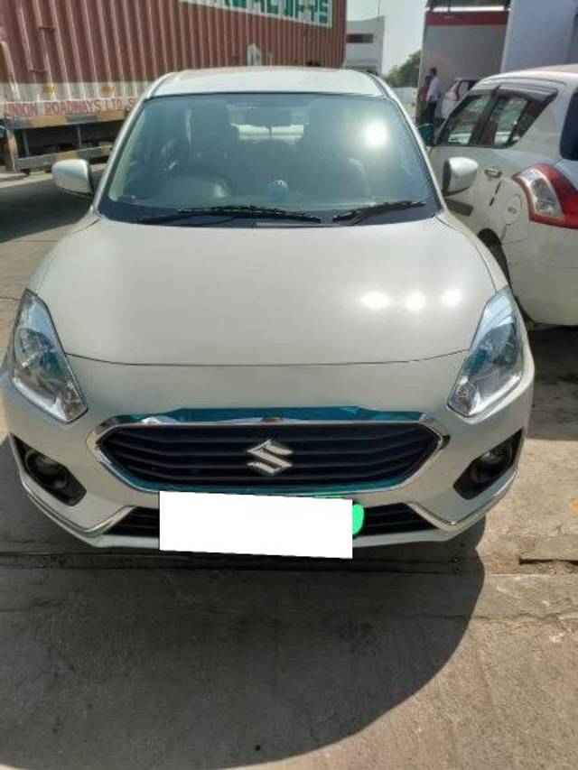 https://images10.gaadi.com/usedcar_image/4278318/original/processed_703f29d4-d36c-41cc-852d-69f92cca8bf1.jpeg?imwidth=6401