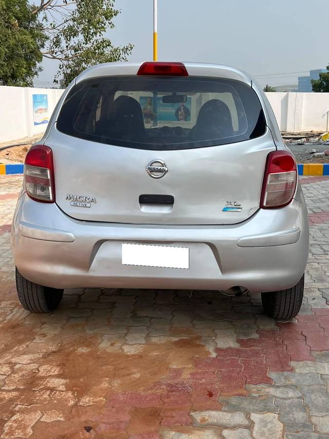 https://images10.gaadi.com/usedcar_image/4278366/original/processed_5188aae02d0fc0b06dfd09adcd090c1c.jpg?imwidth=6401