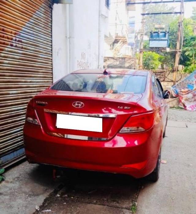 https://images10.gaadi.com/usedcar_image/4278378/original/processed_c55d8991-631e-43f3-91b3-66e7ec1e9936.jpeg?imwidth=6402