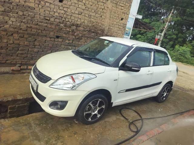 https://images10.gaadi.com/usedcar_image/4278387/original/processed_22da7f9e-c2fd-45cd-baab-101ffaad6937.jpg?imwidth=6402