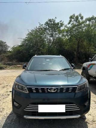 Mahindra XUV300 Mahindra XUV300 W8 Option BSVI