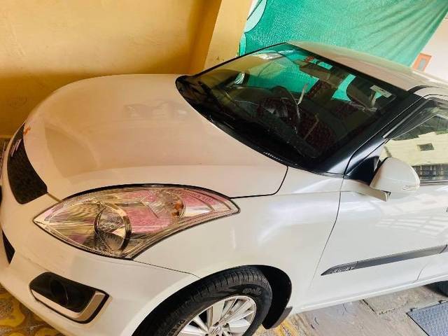 https://images10.gaadi.com/usedcar_image/4278463/original/processed_e7c1e6d3-9d3b-4d79-8c44-8281af58a952.jpg?imwidth=6400