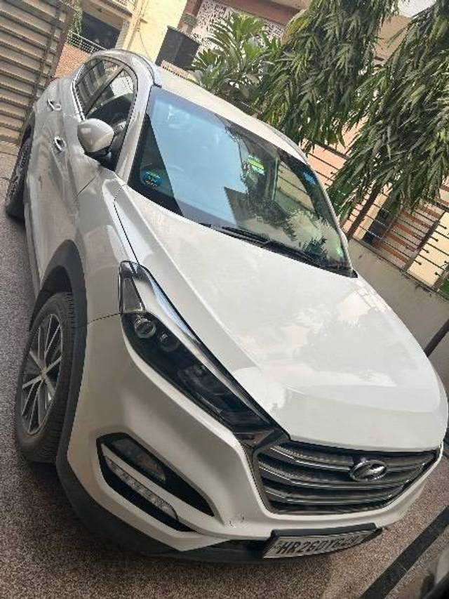 https://images10.gaadi.com/usedcar_image/4278469/original/processed_24e87334-5f87-4603-92ca-8b7df0f83823.jpeg?imwidth=6400