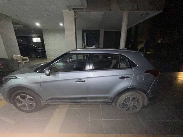 https://images10.gaadi.com/usedcar_image/4278476/original/4ddb013f828830a6e2357e9b8d2f47a3.jpg?imwidth=6402