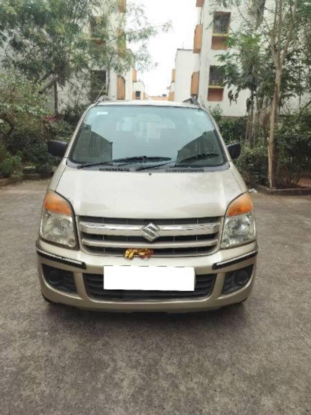 https://images10.gaadi.com/usedcar_image/4278484/original/processed_6b882dbf-264b-4b20-b840-1a365b2d7be3.jpg?imwidth=6400