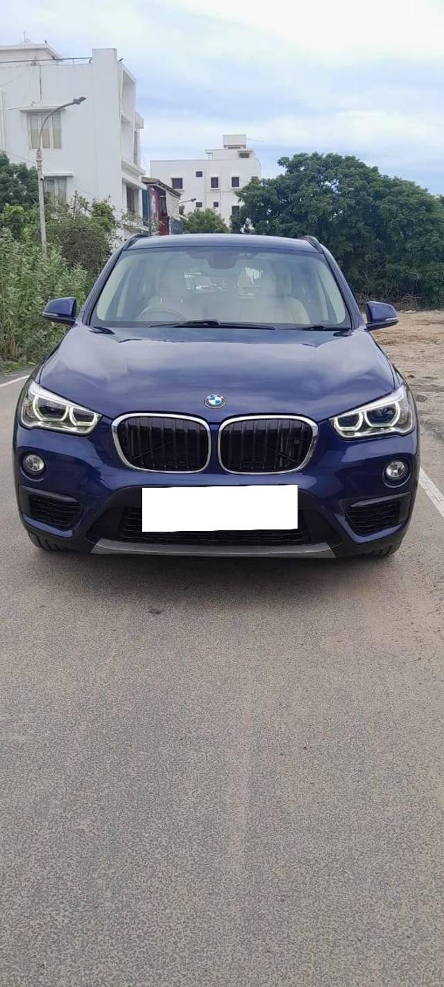 https://images10.gaadi.com/usedcar_image/4278639/original/processed_458a83a11a6125dafc3fc270d0647899.jpg?imwidth=6400