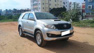 Toyota Fortuner 2011-2016 Toyota Fortuner 4x2 AT