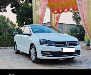 Volkswagen Vento 2015-2019 Volkswagen Vento 1.2 TSI Highline Plus AT