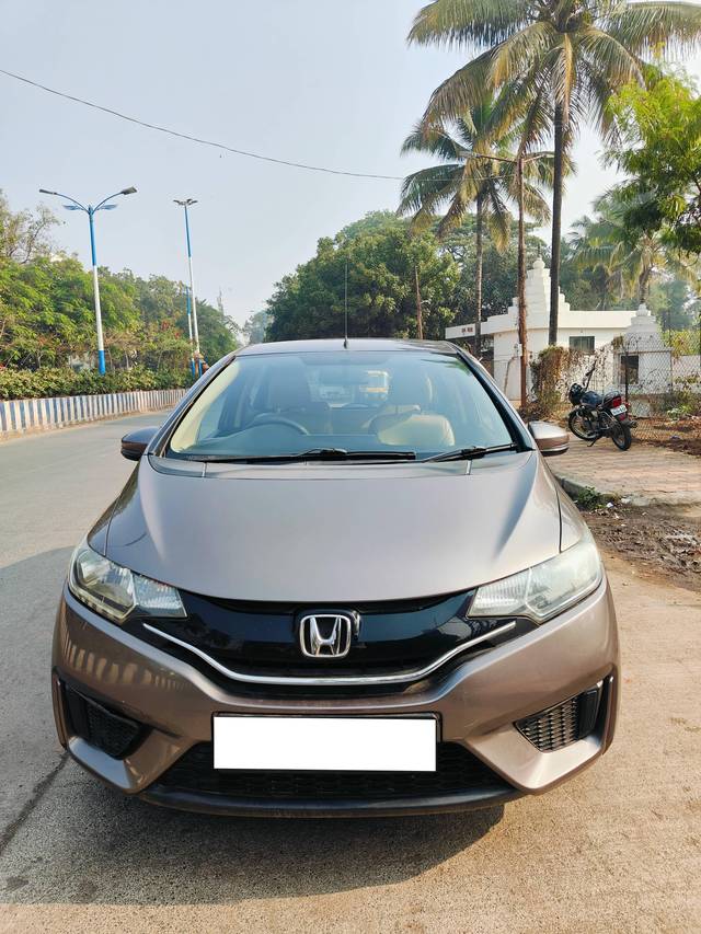 https://images10.gaadi.com/usedcar_image/4278976/original/processed_c852a0869183453e033d0a99a3cb9678.jpg?imwidth=6400