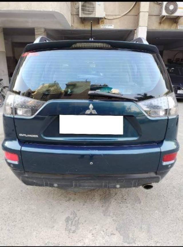 https://images10.gaadi.com/usedcar_image/4279055/original/78c005333a3b8cc65b294f24ae7d532d.jpeg?imwidth=6401