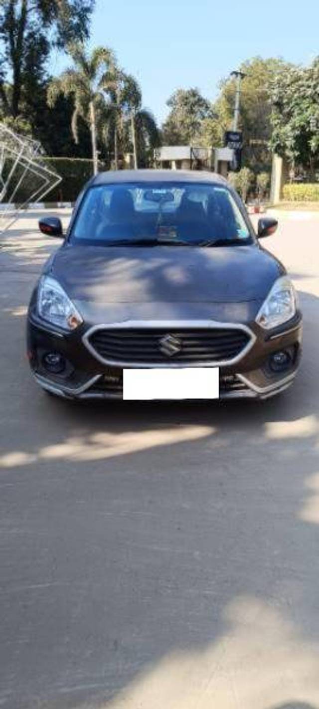 https://images10.gaadi.com/usedcar_image/4279056/original/1c2ef36598a26b5bd19e14369bd56f53.jpeg?imwidth=6402