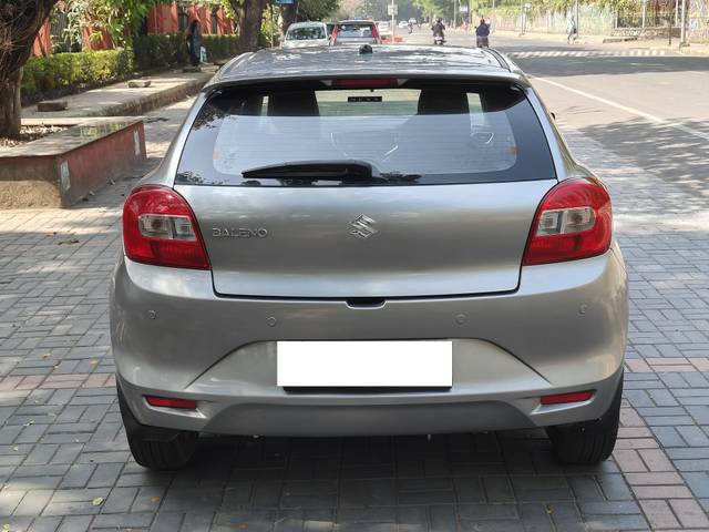 https://images10.gaadi.com/usedcar_image/4279059/original/processed_b6c41db8c7d37366ffa3a459753772c9.jpg?imwidth=6402