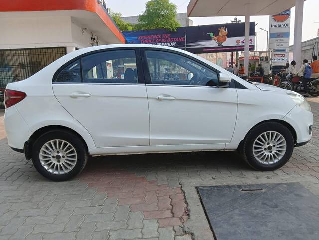 https://images10.gaadi.com/usedcar_image/4279076/original/processed_56e65ff9fd71232a093ff3c99068b1df.jpg?imwidth=6401