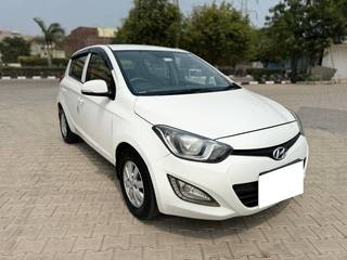 Hyundai i20 2012-2014 Hyundai i20 Sportz 1.4 CRDi