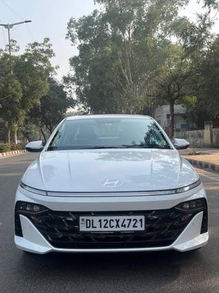 Hyundai Verna Hyundai Verna SX IVT