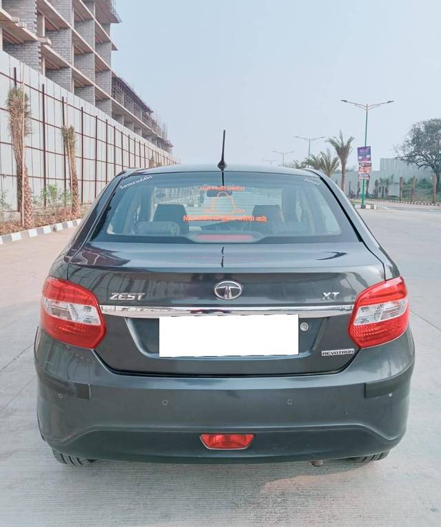 https://images10.gaadi.com/usedcar_image/4279207/original/processed_9fffa25f8df67caafea140e8b17c652f.jpg?imwidth=6402