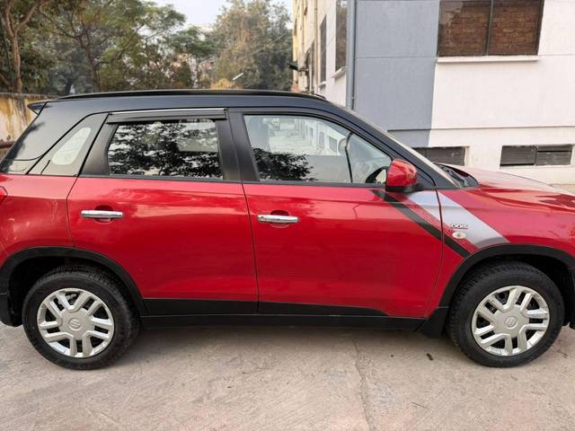 https://images10.gaadi.com/usedcar_image/4279246/original/processed_214c7142eab89f5993939439388c5119.jpg?imwidth=6401