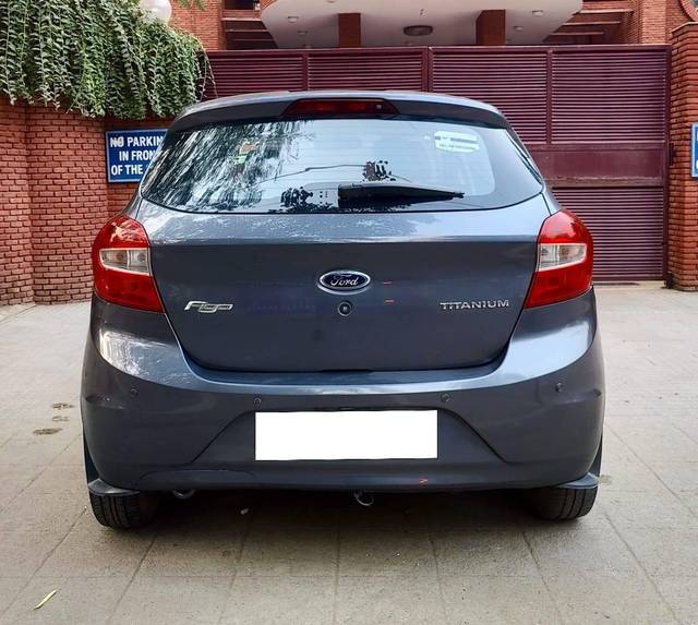 https://images10.gaadi.com/usedcar_image/4279277/original/processed_a164373fbf62585f575a3004599fd658.jpg?imwidth=6402