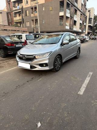 Honda City 4th Generation Honda City i-DTEC VX