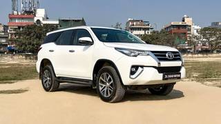 Toyota Fortuner 2016-2021 Toyota Fortuner 2.8 4WD MT