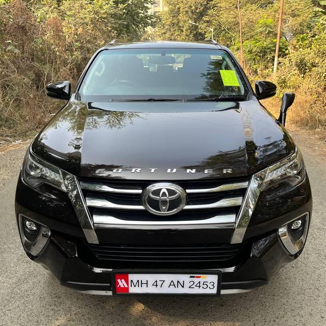 https://images10.gaadi.com/usedcar_image/4279463/original/processed_07acb278d0da5b255b72d29763be036f.jpg?imwidth=6400