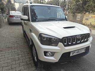 Mahindra Scorpio 2014-2022 Mahindra Scorpio S11 BSIV