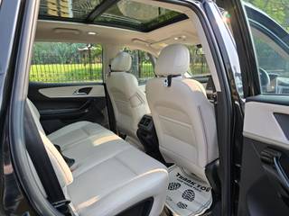 Mahindra XUV700 Mahindra XUV700 AX7 Diesel AT Luxury Pack AWD BSVI