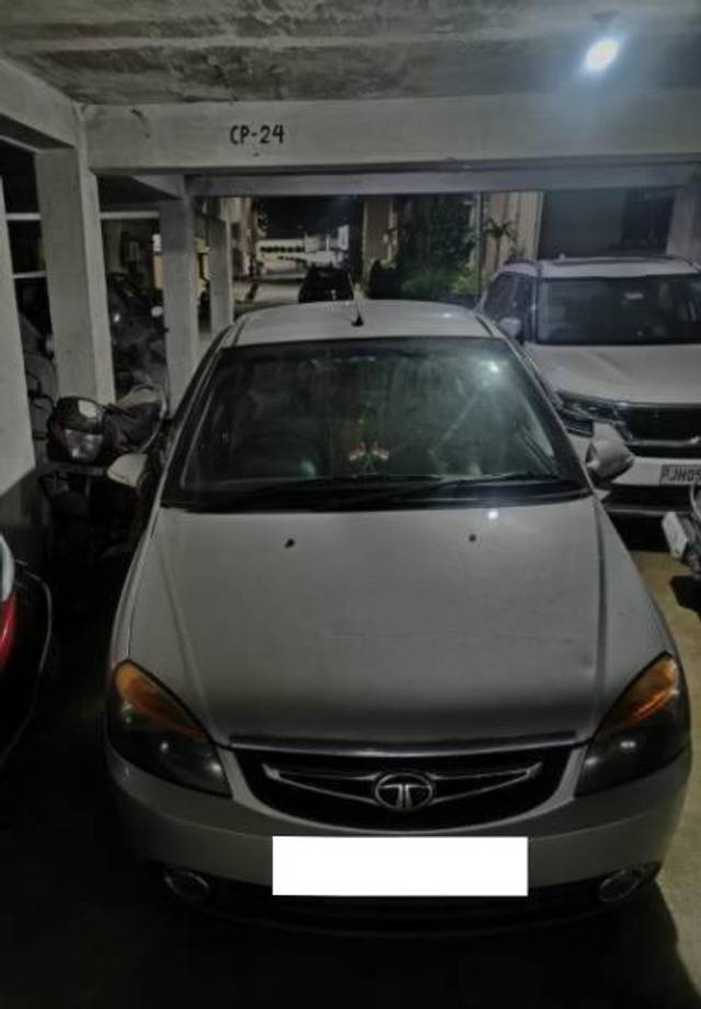 https://images10.gaadi.com/usedcar_image/4279618/original/processed_ccbf5661-bf76-4571-bc96-3c6d0f5ca7de.jpg?imwidth=6400