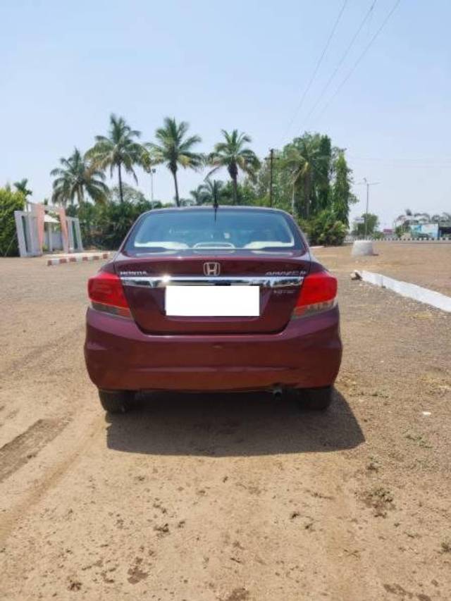 https://images10.gaadi.com/usedcar_image/4279714/original/processed_674a9cd1-1a59-43fd-a125-70bbbd01c0ea.jpg?imwidth=6402