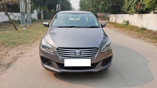 https://images10.gaadi.com/usedcar_image/4279735/original/processed_748db80ba48d08564a25e6d20f83e769.jpg?imwidth=6400