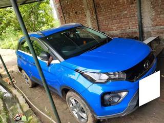 Tata Nexon 2017-2020 Tata Nexon 1.2 Revotron XT Plus