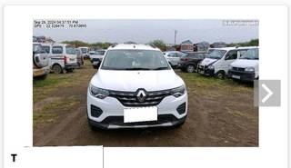 Renault Triber Renault Triber RXT BSVI