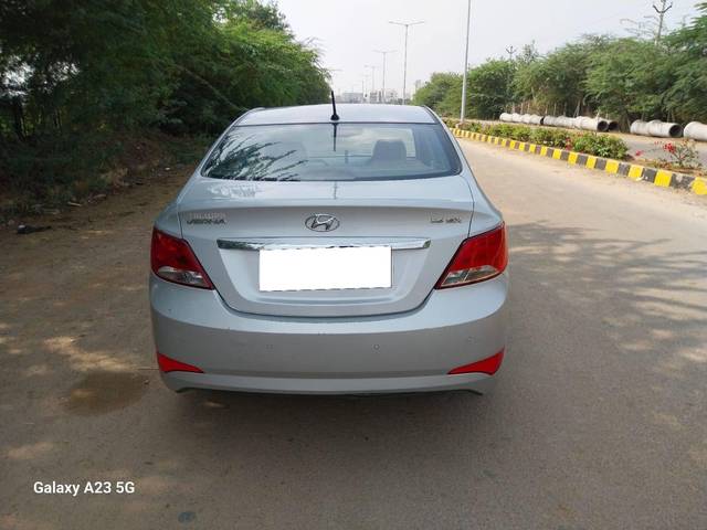 https://images10.gaadi.com/usedcar_image/4279837/original/processed_1d24802439d6ed7c1c98fd218f0c2589.jpg?imwidth=6401