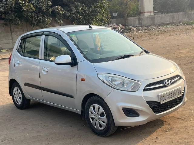 https://images10.gaadi.com/usedcar_image/4279866/original/processed_23fcbc888b101a4400b8d37305924522.jpg?imwidth=6400