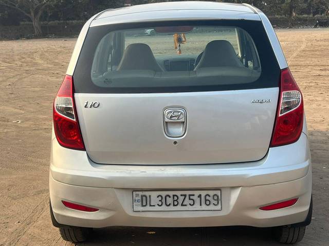 https://images10.gaadi.com/usedcar_image/4279866/original/processed_9856afed9490436ada91e524e0306913.jpg?imwidth=6401