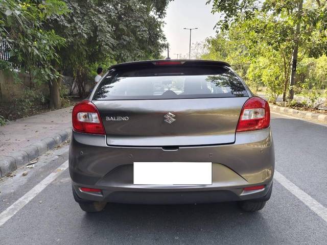 https://images10.gaadi.com/usedcar_image/4279879/original/processed_fc59bc8ce1aa0f8a6541aa0db75aa300.jpg?imwidth=6402