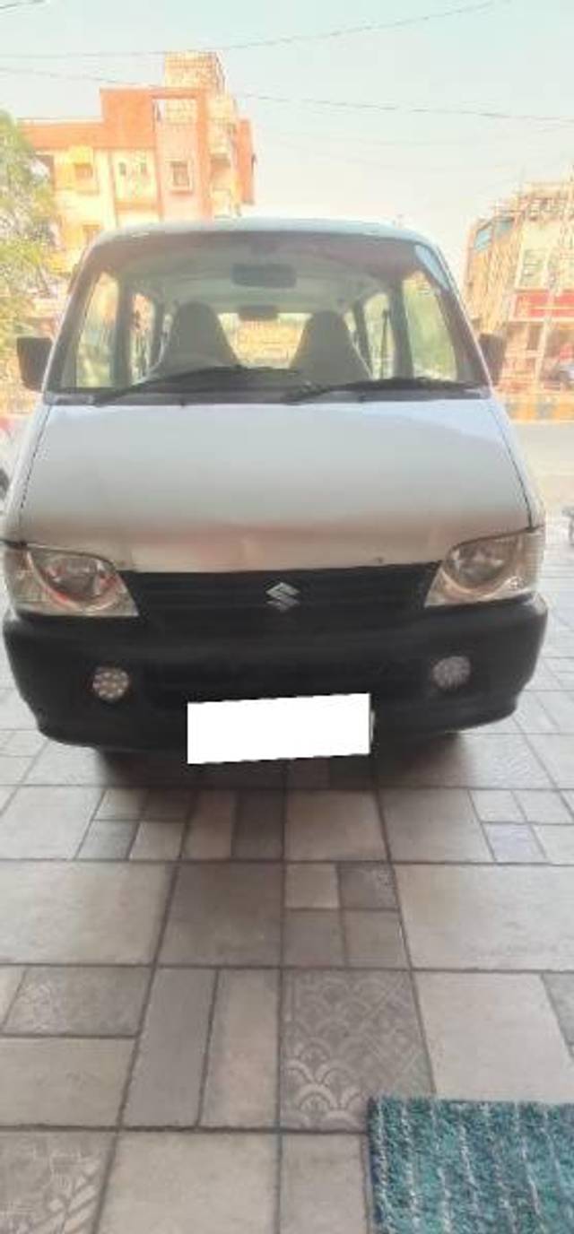 https://images10.gaadi.com/usedcar_image/4279926/original/processed_437e6ba4-3678-43ed-a696-d5d5090ad55d.jpg?imwidth=6401