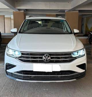 Volkswagen Tiguan Volkswagen Tiguan 2.0 TSI Elegance BSVI