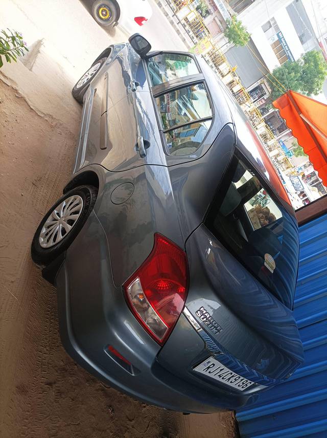 https://images10.gaadi.com/usedcar_image/4280081/original/processed_a237c58f414b2333a8f0632c158c1313.jpg?imwidth=6402