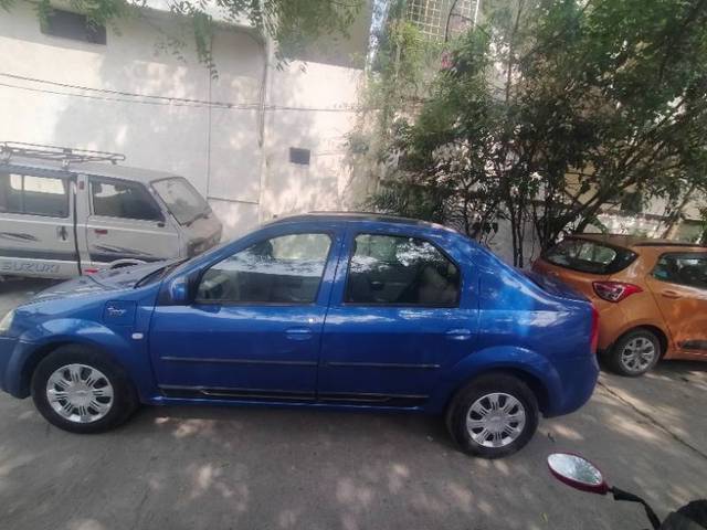 https://images10.gaadi.com/usedcar_image/4280171/original/bd446d42be3f68099e0e9dee050155ac.jpg?imwidth=6402